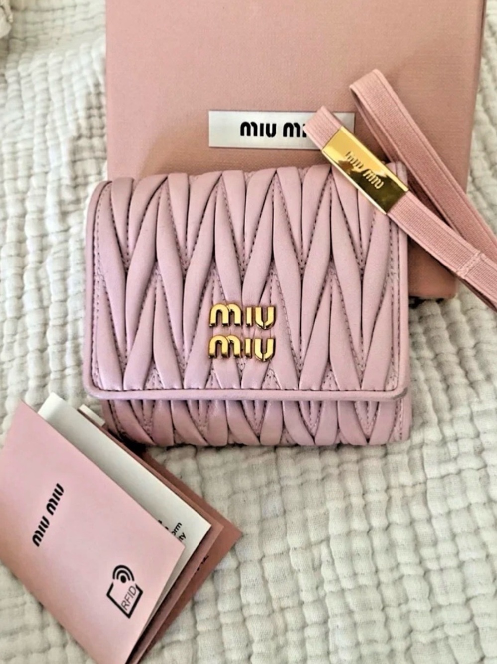 Miu Miu Matelasse Compact Bifold Wallet Blush Pink Gold Hardware RFID Full Set